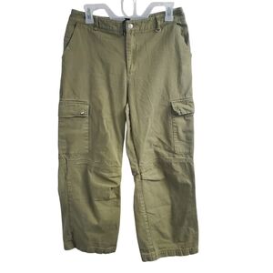 Princess Polly Green cargo pants size 6